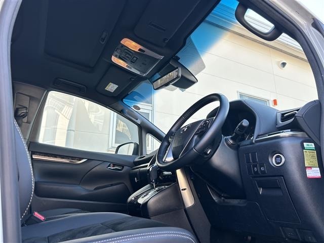Toyota ALPHARD 2022 8515392-6