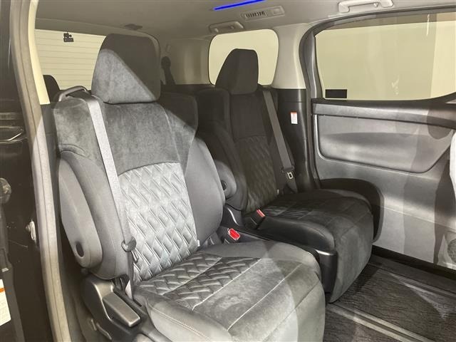 Toyota ALPHARD 2018 8515395-11