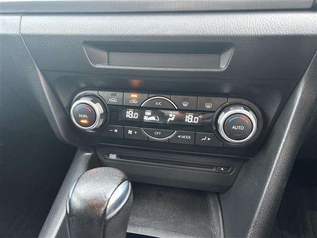 Mazda AXELA 2015 8511135-8