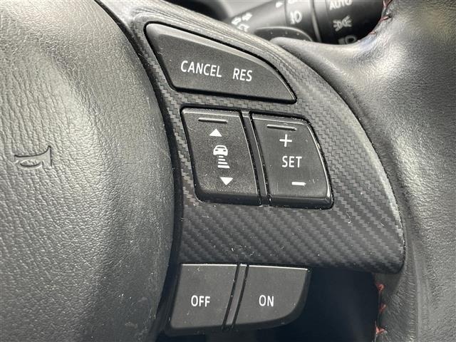 Mazda AXELA 2015 8511136-18