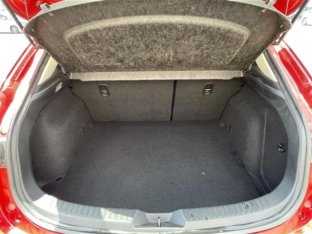 Mazda AXELA 2015 8511136-9