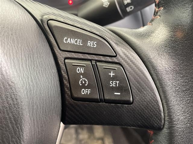 Mazda AXELA 2015 8511137-10