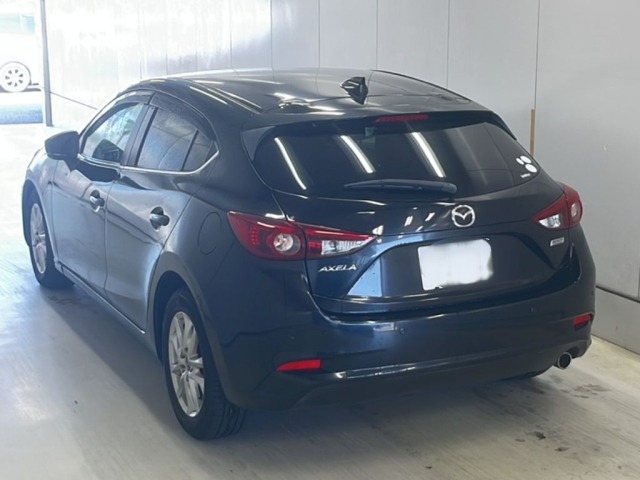 Mazda AXELA 2018 8511141-1