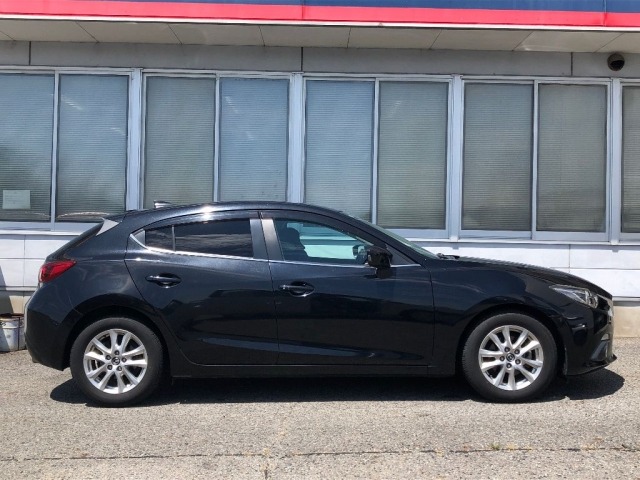 Mazda AXELA 2015 8511145-3