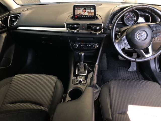 Mazda AXELA 2015 8511145-4