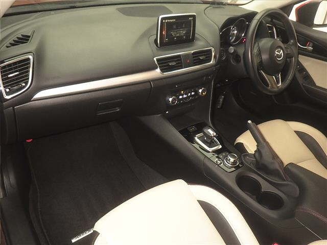 Mazda AXELA 2013 8511146-4