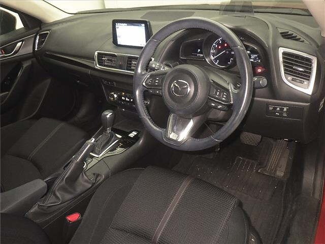 Mazda AXELA 2017 8511149-3