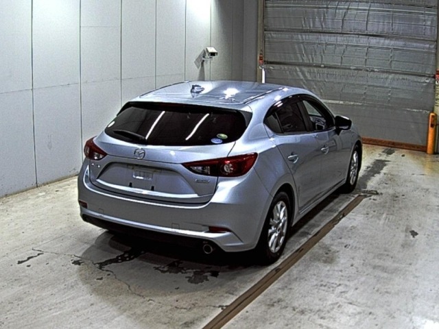 Mazda AXELA 2017 8511169-5