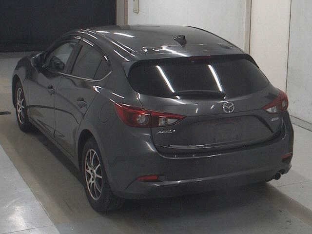 Mazda AXELA 2016 8511170-1