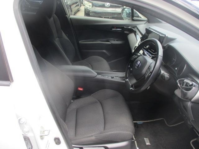 Toyota C-HR 2018 8511981-14