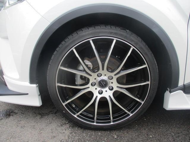 Toyota C-HR 2018 8511981-22