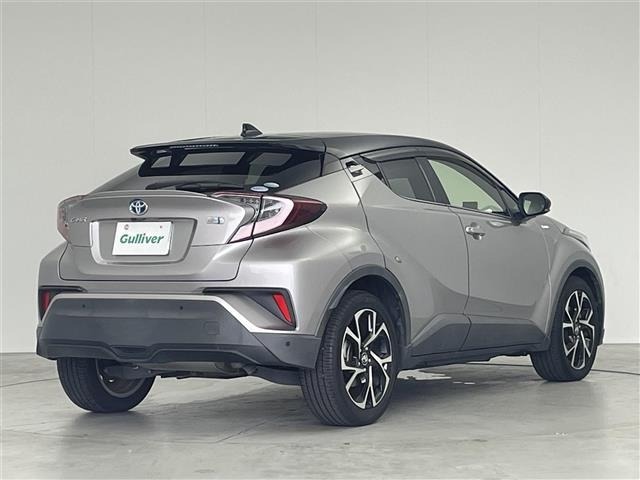 Toyota C-HR 2018 8512140-15