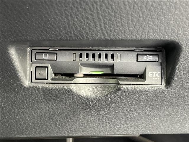 Toyota C-HR 2018 8512140-19