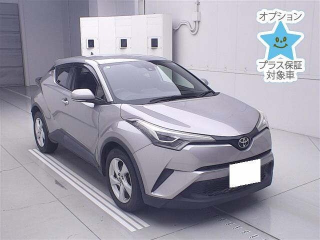 Toyota C-HR 2018 8512165-0