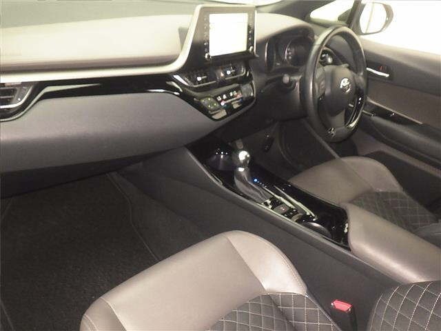 Toyota C-HR 2020 8512166-4