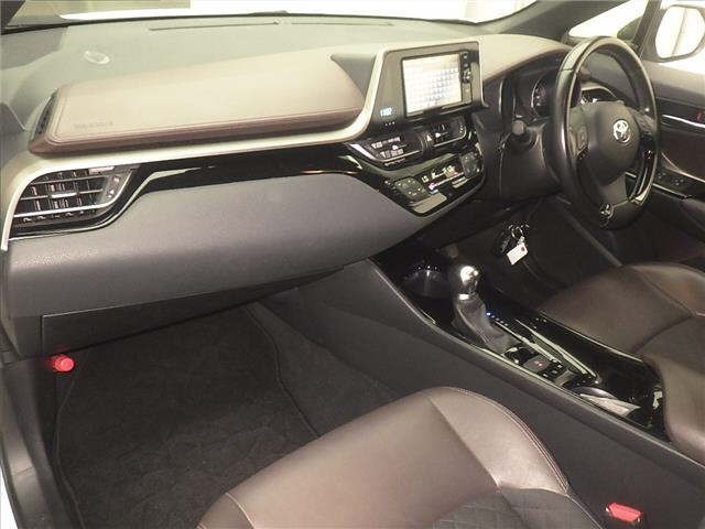 Toyota C-HR 2018 8512169-4