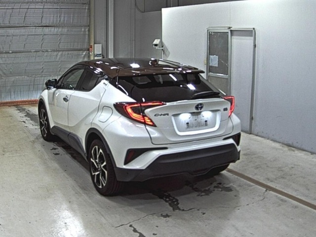 Toyota C-HR 2019 8512170-1