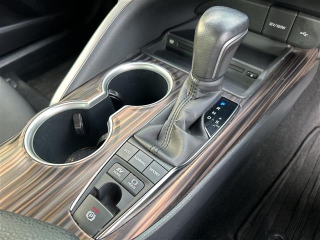 Toyota CAMRY 2020 8512709-3