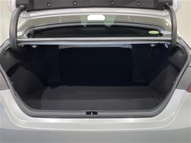 Toyota CAMRY 2019 8512710-12
