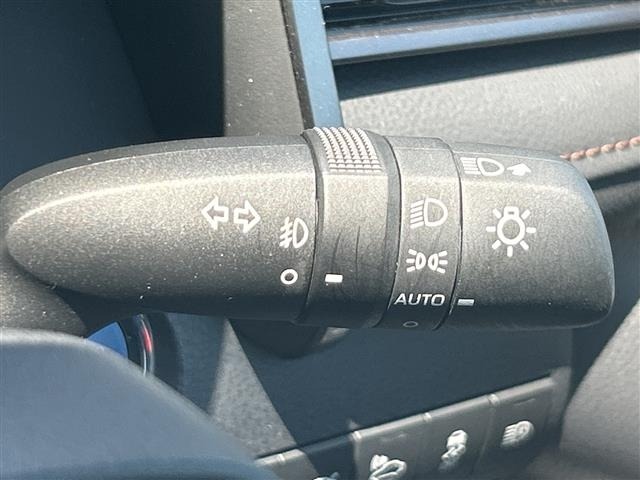 Toyota CAMRY 2019 8512718-5
