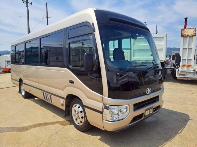 Toyota COASTER 2018 8515686-0