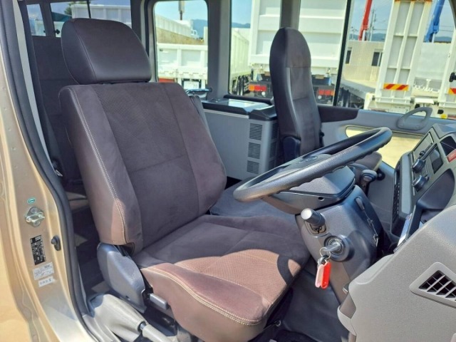 Toyota COASTER 2018 8515686-16