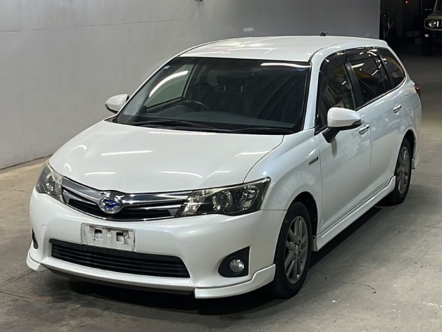 Toyota COROLLA FIELDER 2014 8513480-0