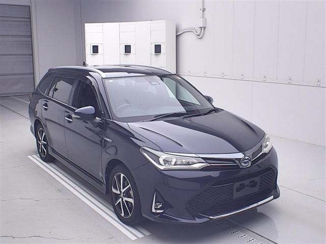 Toyota COROLLA FIELDER 2018 8513516-0