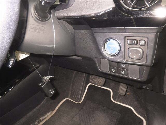 Toyota COROLLA FIELDER 2018 8513516-8