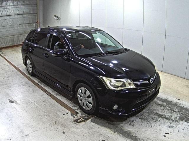 Toyota COROLLA FIELDER 2013 8513527-0