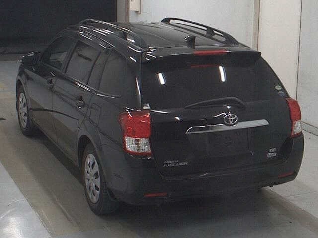 Toyota COROLLA FIELDER 2012 8513561-1