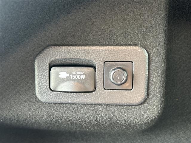 Toyota COROLLA TOURING 2020 8515654-18