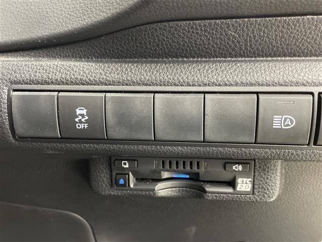 Toyota COROLLA TOURING 2022 8515659-7