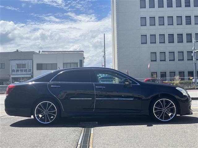 Toyota CROWN MAJESTA 2009 8515682-21