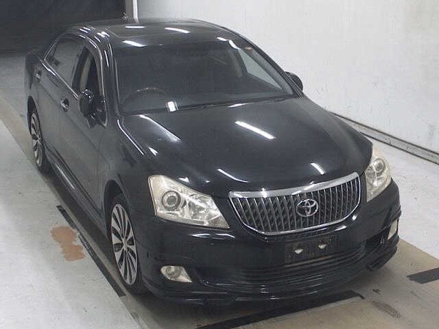 Toyota CROWN MAJESTA 2011 8515684-0
