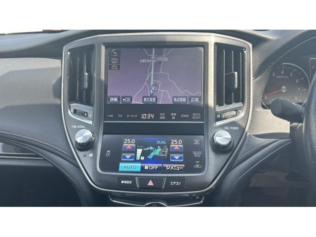 Toyota CROWN 2014 8515408-9