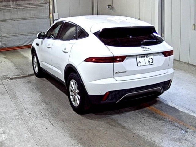 Jaguar E-PACE 2018 8515517-1