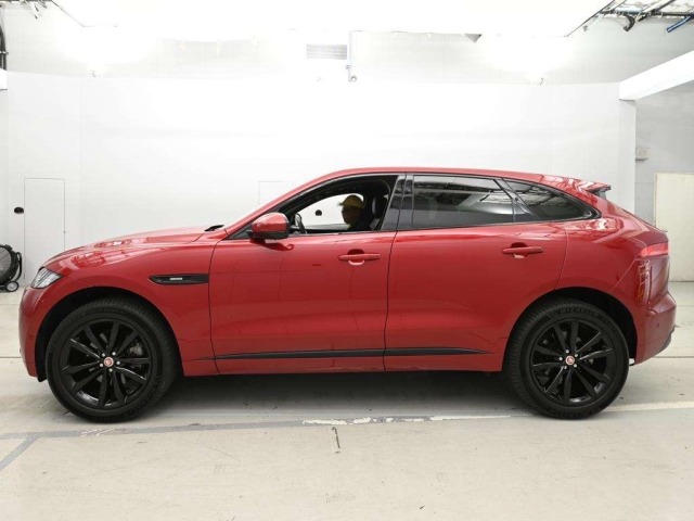 Jaguar F-PACE 2017 8515694-4