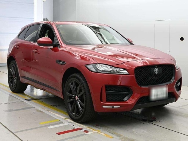 Jaguar F-PACE 2017 8515694-5