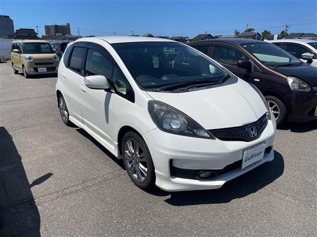 Honda FIT 2011 8510894-0
