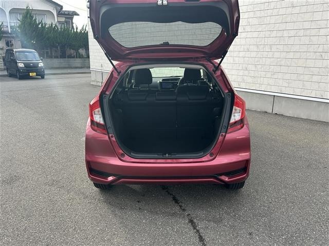 Honda FIT 2018 8510913-10