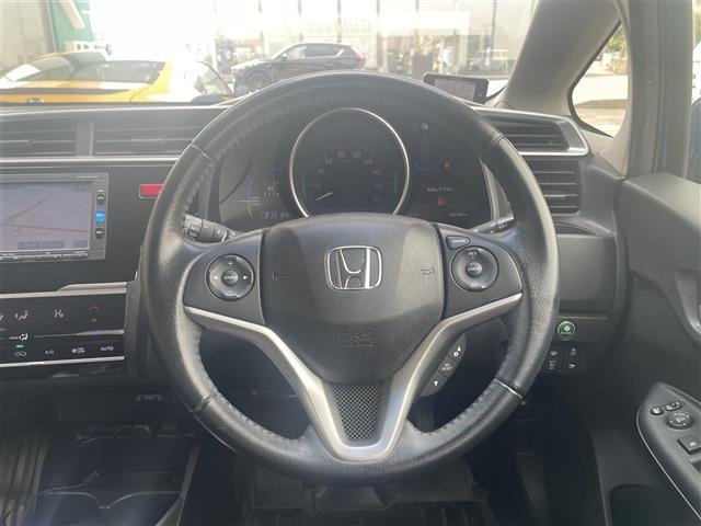 Honda FIT 2015 8510917-19