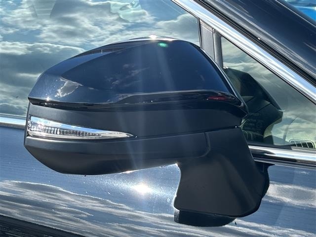Toyota HARRIER 2023 8514889-8