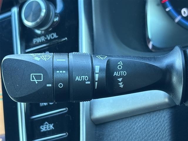Toyota HARRIER 2017 8514890-1