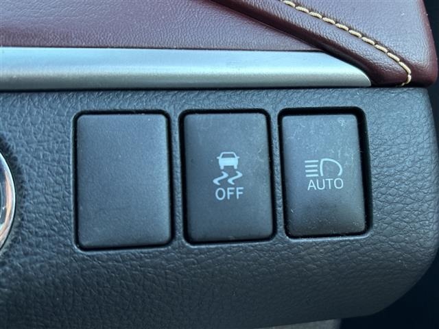 Toyota HARRIER 2017 8514890-11