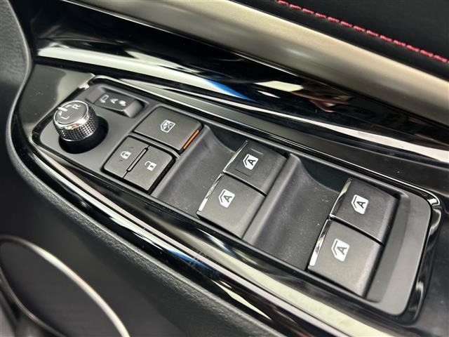 Toyota HARRIER 2017 8514933-4