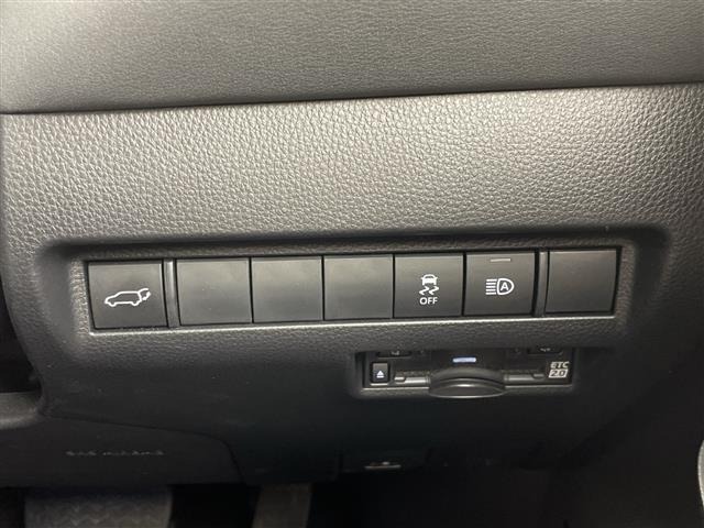 Toyota HARRIER 2023 8514988-3