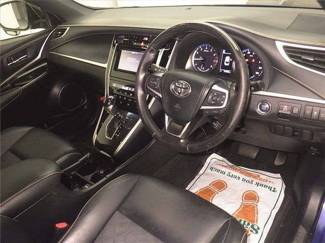 Toyota HARRIER 2017 8515003-3