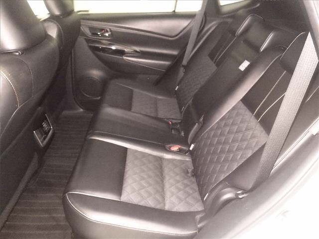 Toyota HARRIER 2018 8515005-7