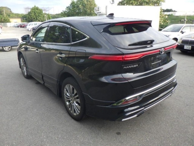 Toyota HARRIER 2023 8515012-1
